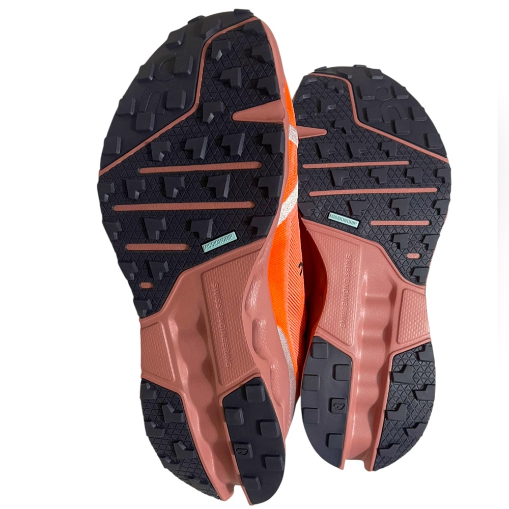 ๐๐ผOn Cloud Running/Cloud Surfer Trail. Orange Athletic Shoes. NWOT NO BOX. - Picture 5 of 16